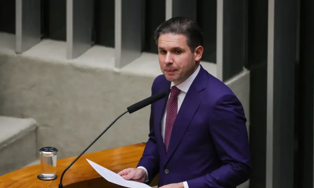 Presidente da Câmara, Hugo Motta, defendeu avanço no debate sobre o fim da escala 6x1 durante abertura do ano legislativo (Foto - Fabio Rodrigues-Pozzebom / Agência Brasil)