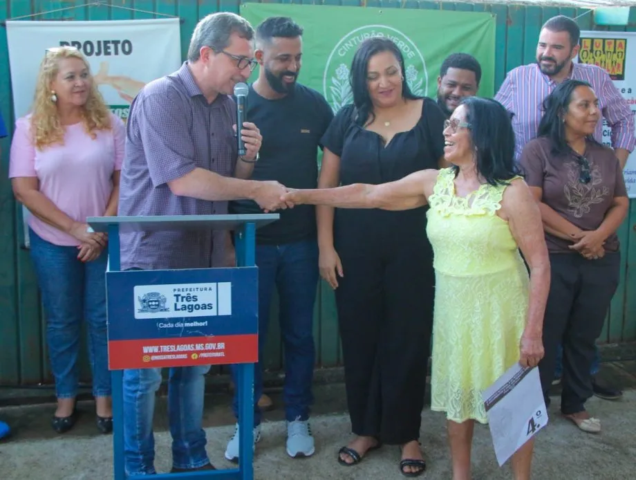 Prefeitura de Três Lagoas entrega Termos de Cessão a famílias do Cinturão Verde e avança na regularização fundiária (Foto: divulgação / PMTL)