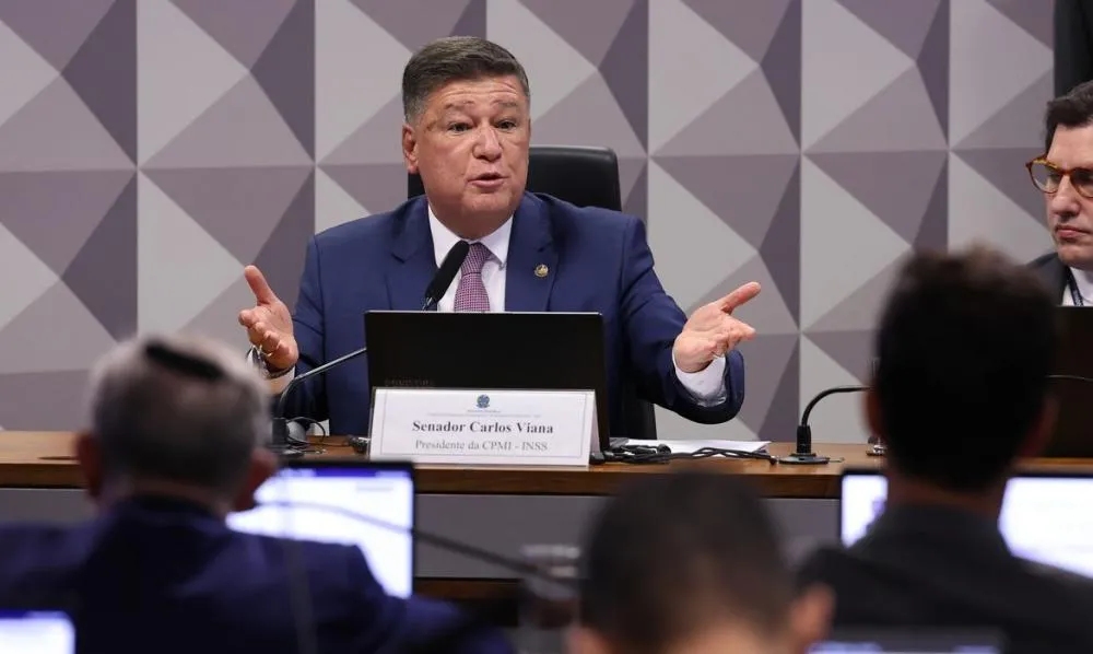 Presidente da CPMI do INSS ameaça condução coercitiva após faltas de convocados