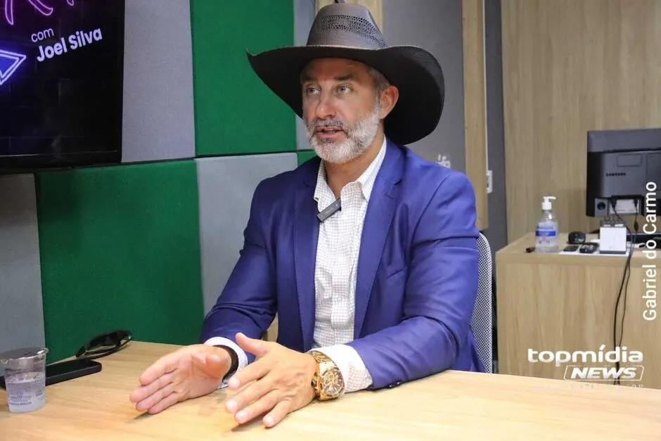 Juliano Ferro articula renúncia à prefeitura de Ivinhema e saída do PL para disputar governo de MS