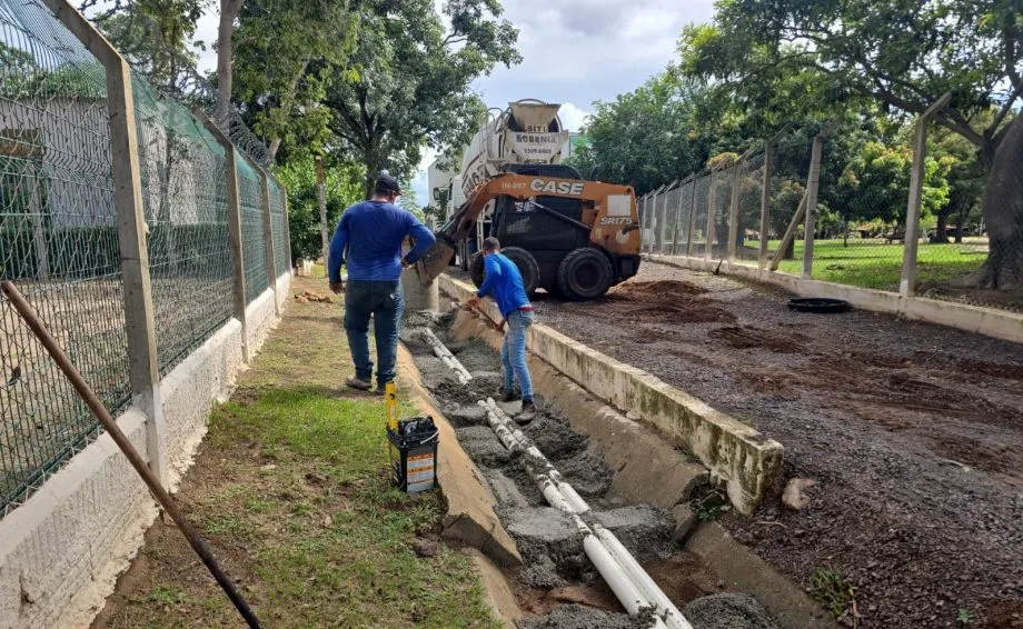Acesso à marina do Balneário Municipal em Três Lagoas está sendo alargado e receberá pavimentação