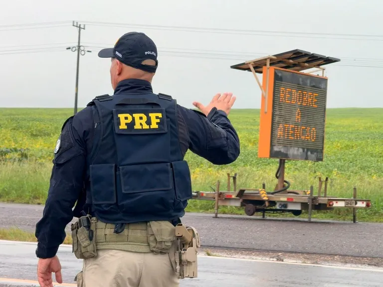 PRF reforça fiscalização nas rodovias durante Operação Semana Santa em MS (Foto: divulgação / PRF)
