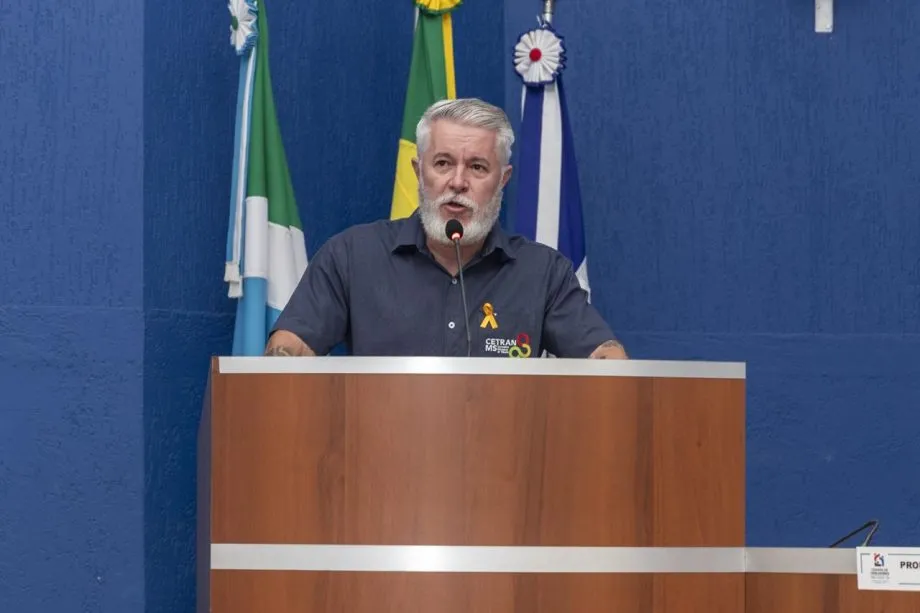 Diretor do DEPTRAN alerta que trânsito de Três Lagoas preocupa e reforça campanha pelo uso do cinto