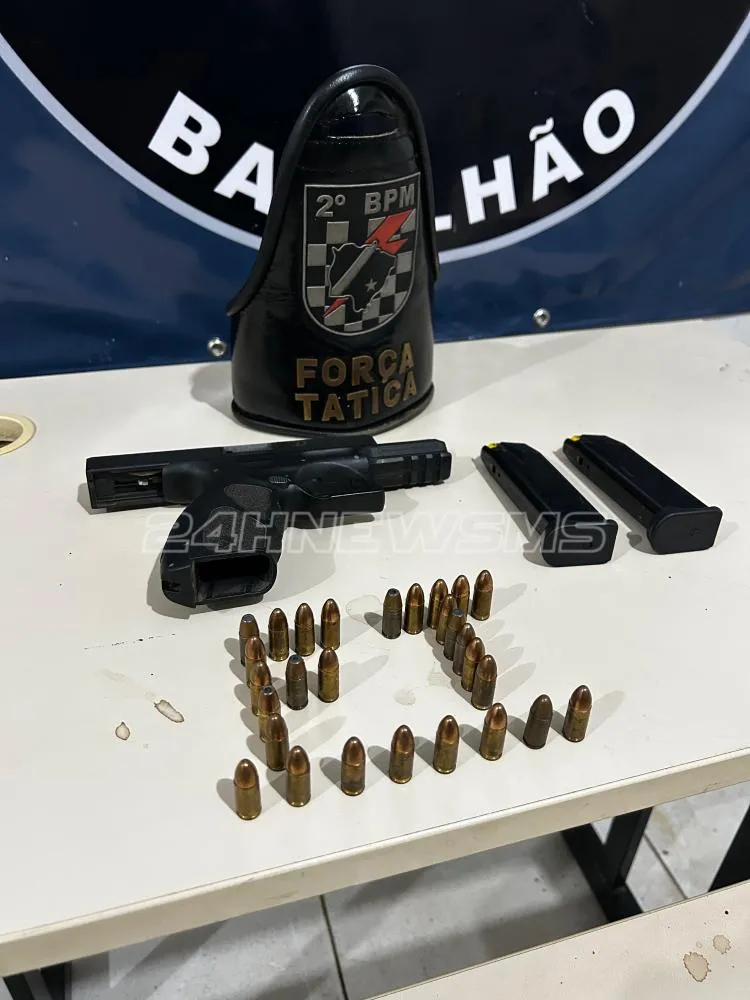 Força Tática apreendeu pistola 9mm e prendeu homem após ameaça contra mulher em posto na avenida Clodoaldo Garcia em Três Lagoas (Foto: Eliton Chaves / 24h News MS)