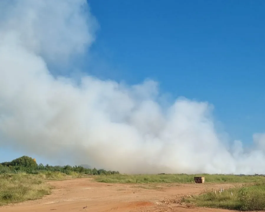 Incêndio fecha Buracão do Jupiá e interrompe descarte de materiais em Três Lagoas