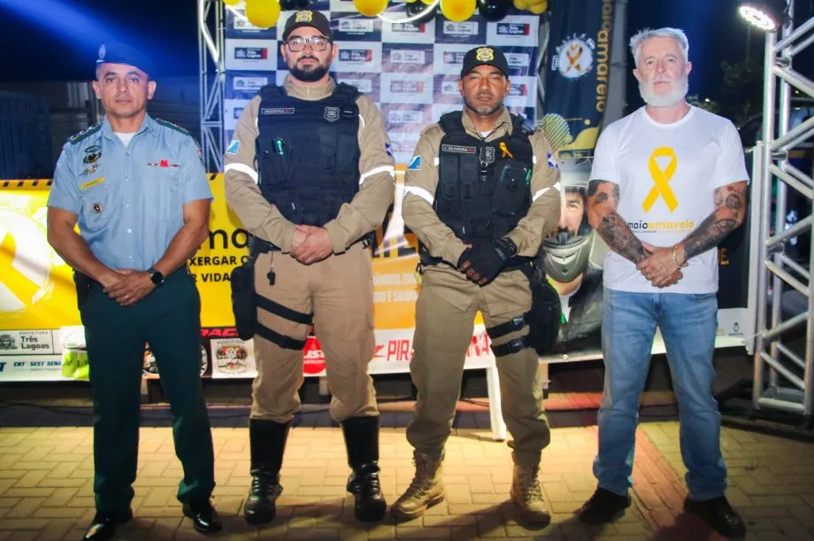 Abertura do Maio Amarelo reúne motociclistas, autoridades e população na Feira Central em Três Lagoas