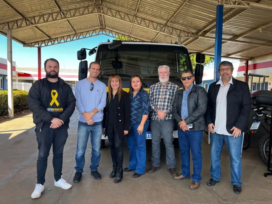 Equipes dos departamentos de trânsito de Três Lagoas e Coxim participaram de visita técnica para troca de experiências sobre mobilidade urbana (Foto: divulgação / Prefeitura de Três Lagoas)