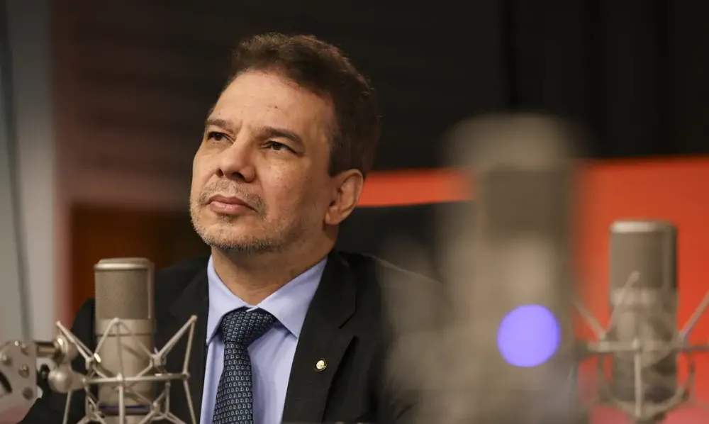 “Vamos tirar das cadeias a marca de escritório do crime”, diz ministro da Justiça