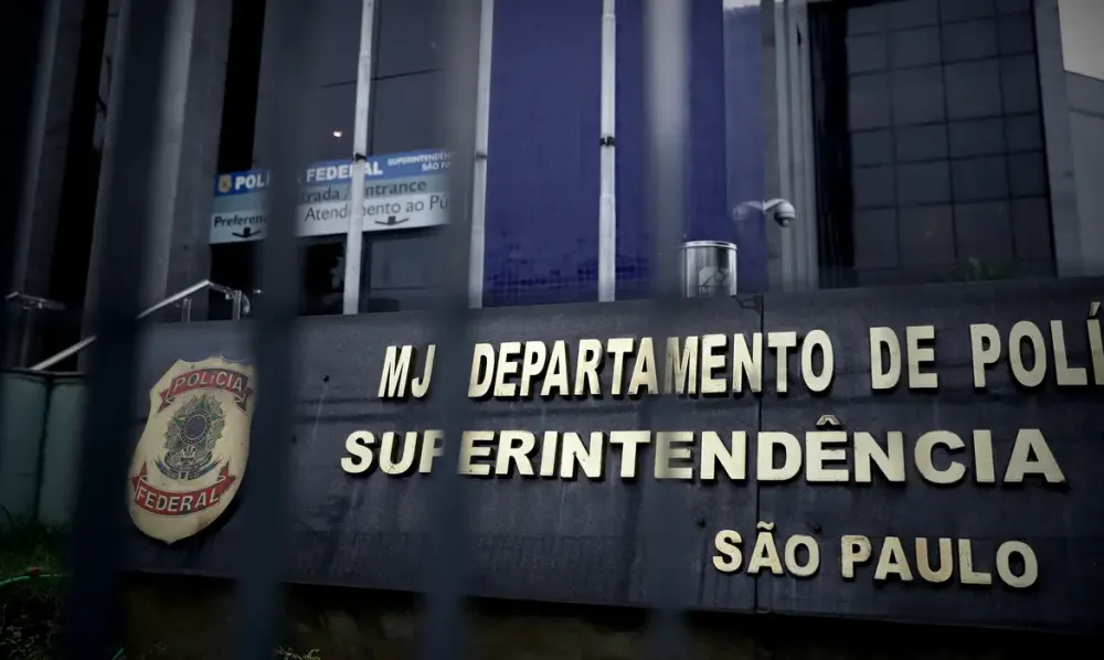 Pai de Daniel Vorcaro é preso em nova fase da operação da PF que investiga esquema bilionário