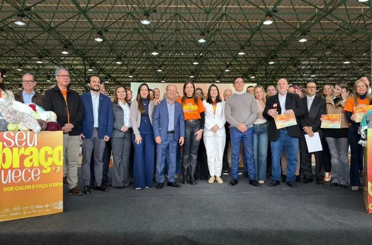 Campanha “Seu Abraço Aquece” arrecadou mais de 192 mil peças e vai beneficiar 586 instituições nos 79 municípios de Mato Grosso do Sul (Foto: Governo de MS)