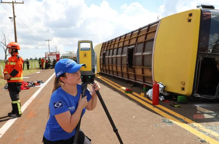Polícia Científica utiliza perícia técnica para reconstruir acidentes e auxiliar na prevenção de novas ocorrências no trânsito (Foto: Simulação Polícia Científica/MS)