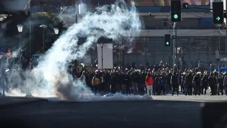 Bolívia revoga lei sobre estado de exceção em meio a onda de protestos