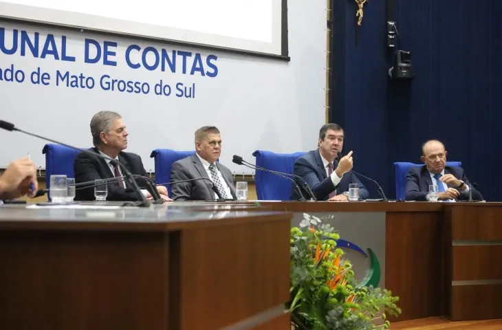 Seminário promovido pelo TCE-MS reuniu autoridades e gestores para discutir sustentabilidade e desenvolvimento em Mato Grosso do Sul (Foto: Álvaro Rezende / Governo de MS)