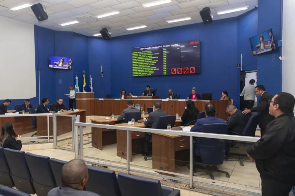 Câmara aprova ampliação do auxílio-alimentação para servidores que cumprem plantões de oito horas
