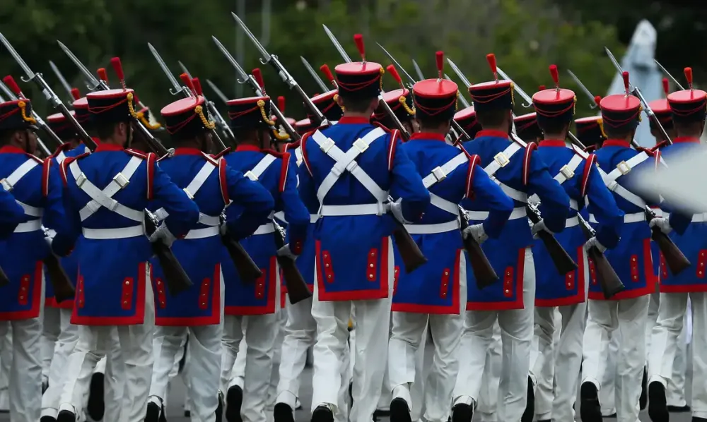 Jovens que completam 18 anos em 2026 têm até esta terça-feira (30) para realizar o alistamento militar obrigatório. (Foto: José Cruz/Agência Brasil)