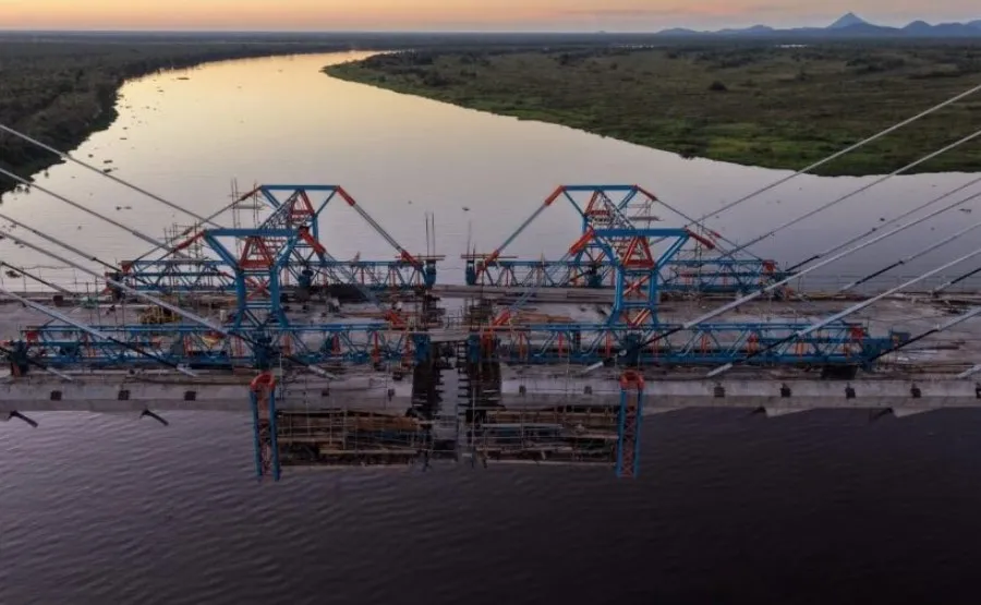 Ponte da Rota Bioceânica deve unir Brasil e Paraguai nesta semana
