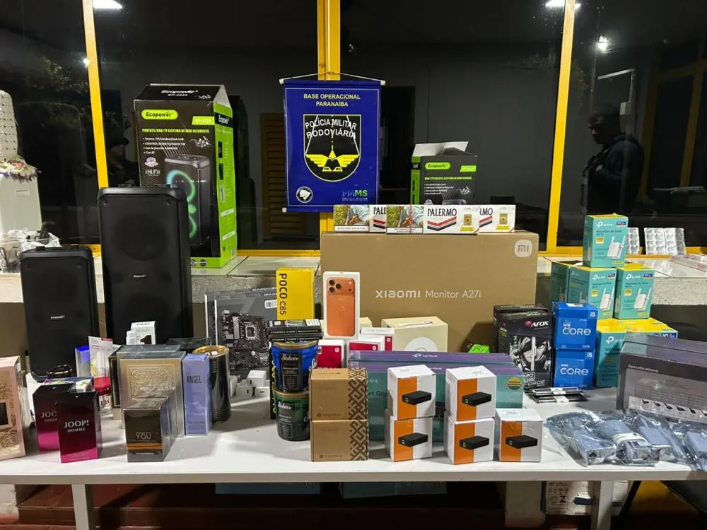 Polícia Militar Rodoviária apreende carga de R$ 57,6 mil com medicamentos para emagrecimento e eletrônicos na MS-240, em Inocência
