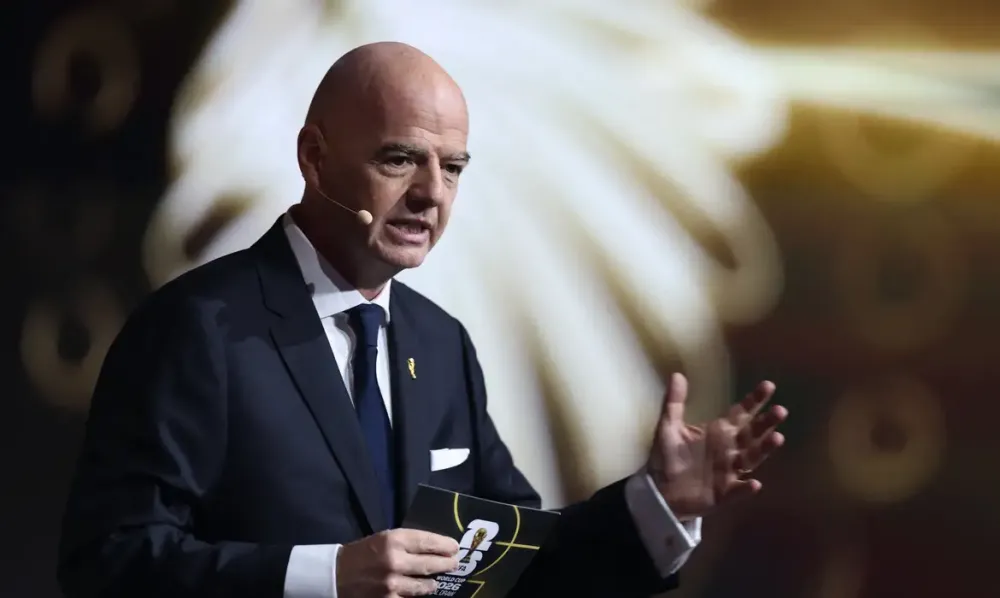 Especialistas avaliam que uma Copa do Mundo com 64 seleções poderá transformar a economia do futebol e ampliar receitas da FIFA. (Foto: Agência Brasil)