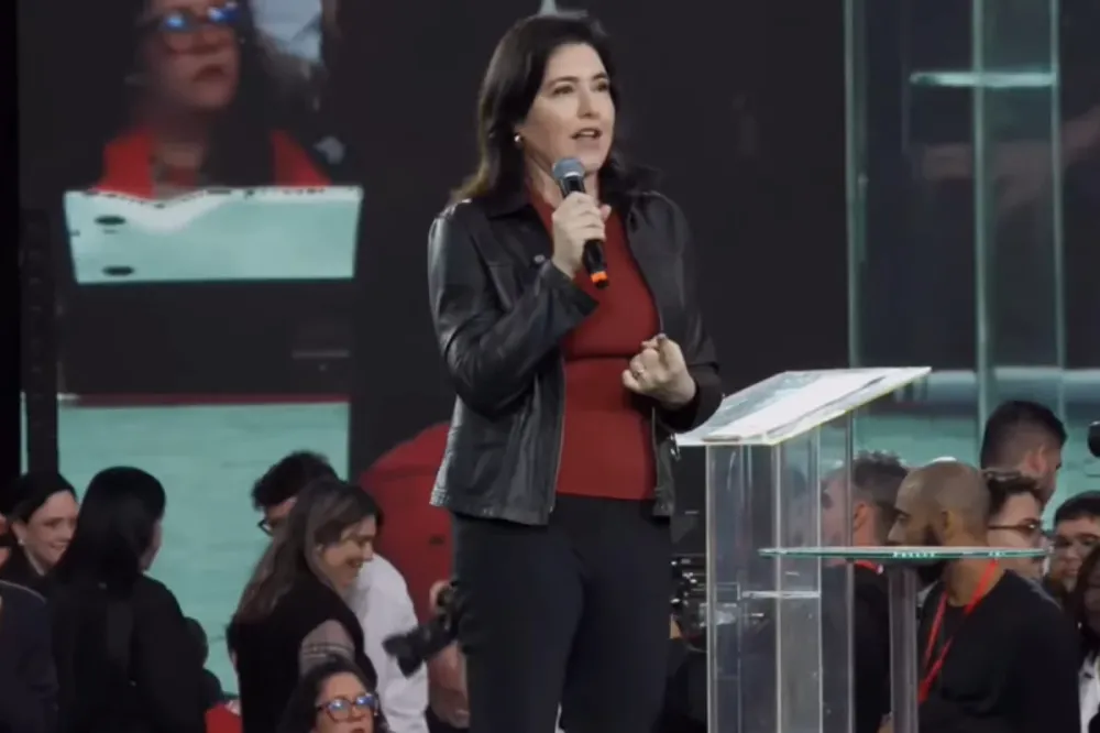 Simone Tebet durante discurso na convenção nacional do PT, em São Paulo. (Foto: Reprodução/YouTube)