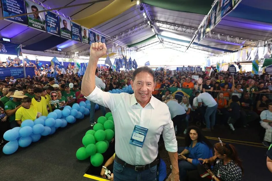 Pé na estrada, Gerson Claro percorre cidades de MS e intensifica campanha pela reeleição