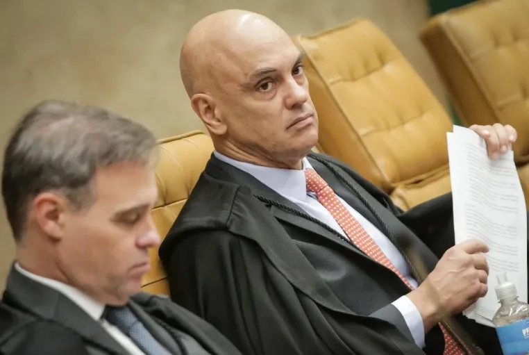 Entidade ligada a profissionais da Abin questiona relatório da PF usado por Alexandre de Moraes contra André Mendonça. (Foto: Breno Esaki/Metrópoles)