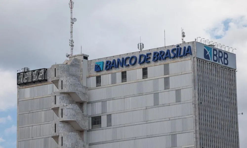 Caso Master: TCDF determina bloqueio de até R$ 2,7 bilhões de ex-dirigentes do BRB