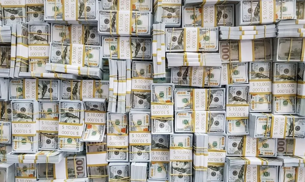 Dólar sobe para R$ 5,19 e Ibovespa fecha em queda de 0,99% em dia de maior aversão ao risco nos mercados. (Foto: Rafa Neddermeyer/Agência Brasil)