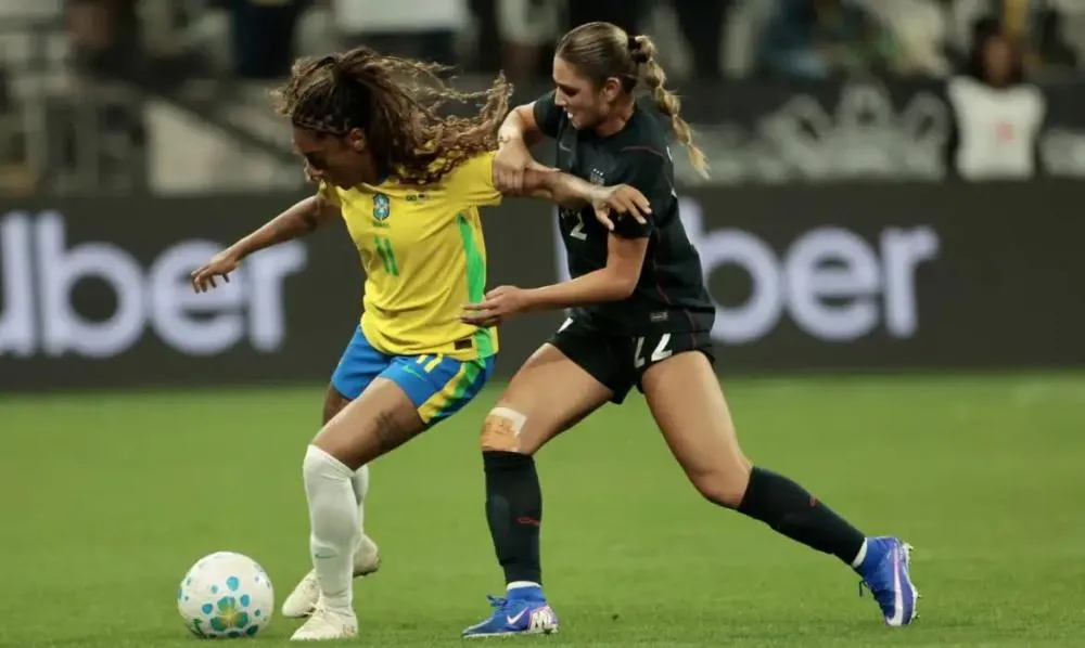 Copa Feminina no Brasil bate recorde, com mais de 161 mil candidatos a voluntários de 183 países