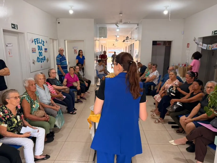 Programação pelo Dia da Saúde do Idoso reuniu atividades físicas, palestras e práticas integrativas, em Três Lagoas. (Foto: Reprodução/Prefeitura de Três Lagoas)