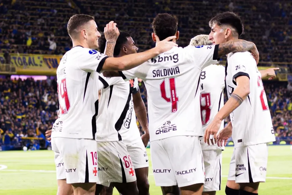 Vasco confirma escalação contra o Boca Juniors, e David é a novidade para decisão no Maracanã