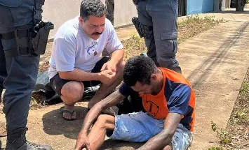 Armado com faca, ladrão rouba mulher na saída de academia, é detido por populares e PM de folga e acaba preso, em Três Lagoas