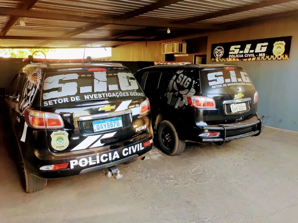 Mulher foi localizada em casa por agentes da SIG e levada ao Estabelecimento Penal Feminino para cumprir pena de 21 anos. (Imagem: Divulgação / Policia Civil)