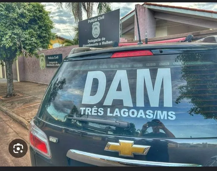 Ação rápida da DAM com apoio do SIG garante prisão de agressor reincidente por violência doméstica em Três Lagoas. (Foto - 24h News MS)