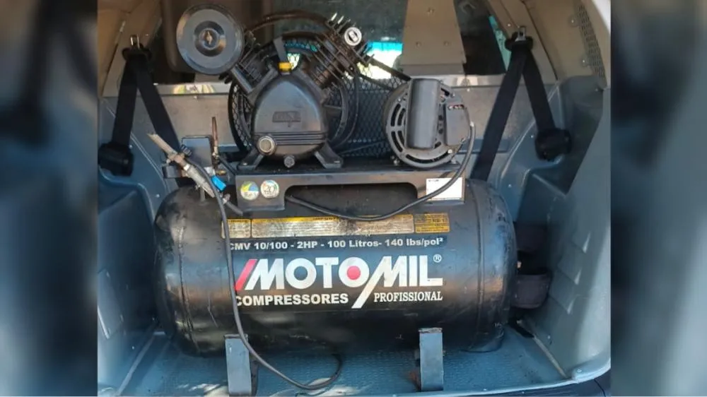 Compressor furtado foi recuperado pela Polícia Civil e devolvido ao local de origem (Foto: Divulgação / Polícia Civil)
