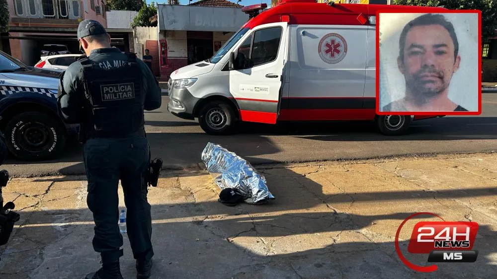 Polícia Militar preserva o local onde homem caiu morto após surto psicótico no Santos Dumont. (Foto - Eliton Chaves / 24h News MS)