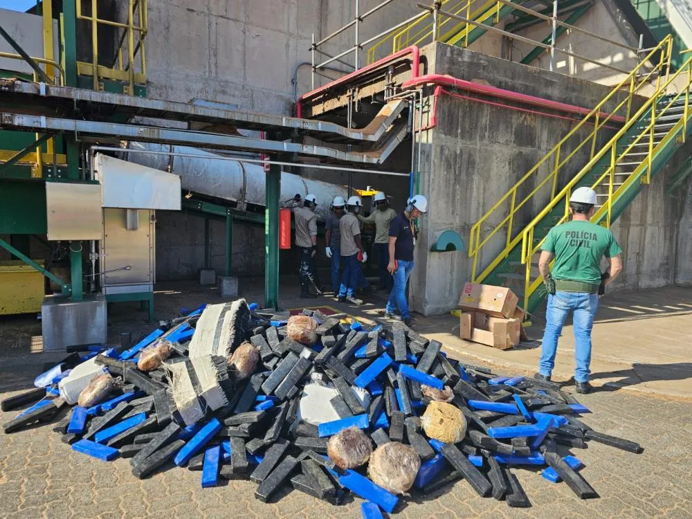 Mais de uma tonelada de drogas foi incinerada pela Polícia Civil de MS (Foto - Polícia Civil MS)