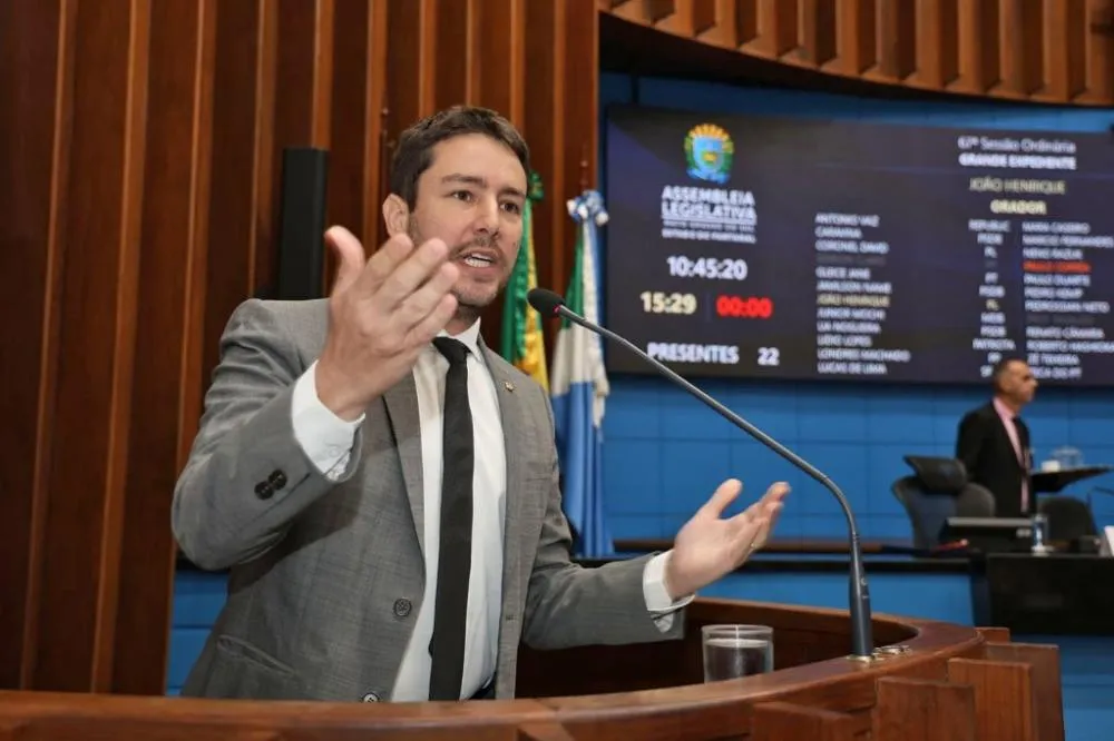  Deputado João Henrique criticou o decreto de contingenciamento do Governo durante a sessão plenária (Foto - Luciana Nassar/ALEMS)