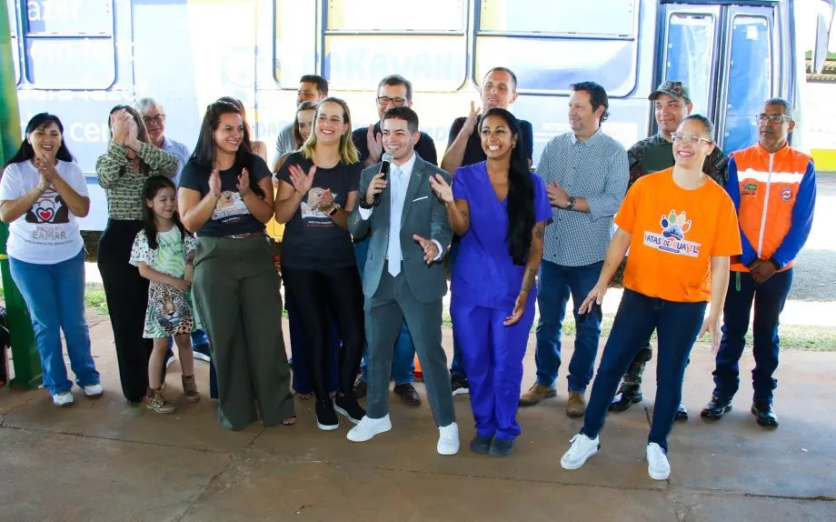 Autoridades participaram da abertura da Caravana da Castração em Três Lagoas (Foto - Prefeitura de Três Lagoas)
