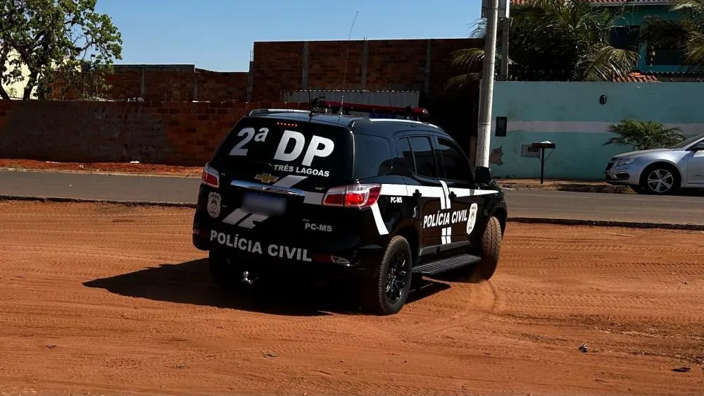 2ª DP prende suspeito por tráfico de drogas na invasão do São João em Três Lagoas (Foto - Eliton Chaves / 24h News MS)