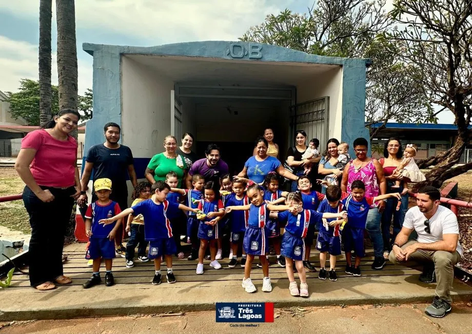 Crianças do CEI Cida Castro participaram de visita cultural ao Túnel da NOB, marco da história ferroviária de Três Lagoas (Foto - Prefeitura de Três Lagoas)