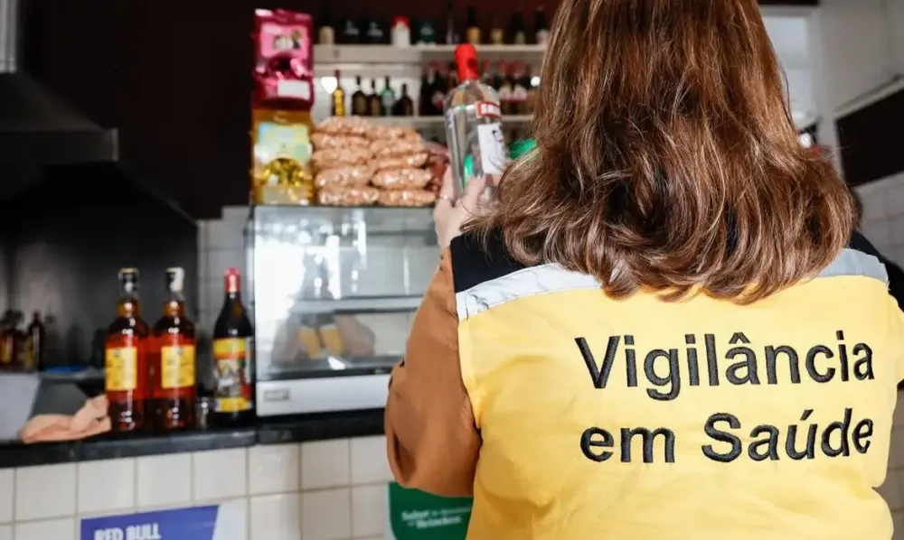 Ministério da Saúde confirma 16 casos e investiga 209 suspeitas de intoxicação por metanol no país (Foto - João Valério/Governo do Estado de SP)