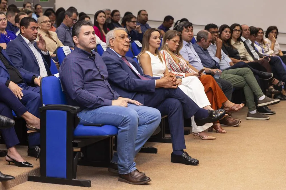 Vereadores de Três Lagoas participam do evento “Diálogo com o Gestor” sobre a primeira infância, promovido pelo TCE-MS (Foto - Câmara Municipal de Três Lagoas)
