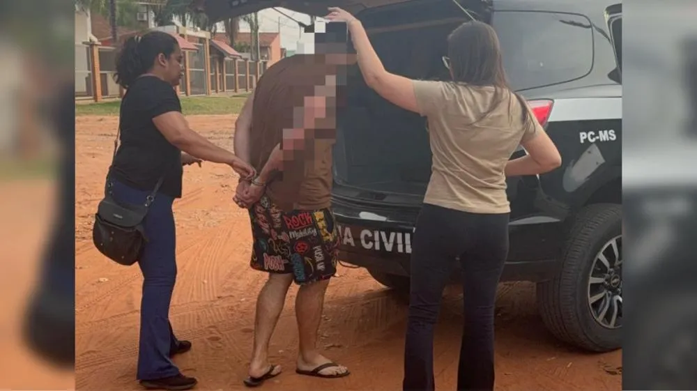 Polícia Civil prendeu cantor em flagrante por revenge porn, stalking e descumprimento de medida protetiva em Três Lagoas (Foto - Polícia Civil)
