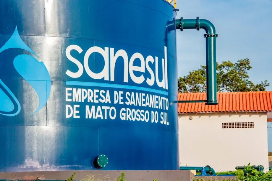 Legenda: Sanesul realiza conserto emergencial em rede de 200mm que pode afetar o abastecimento em Três Lagoas (Foto - Sanesul)