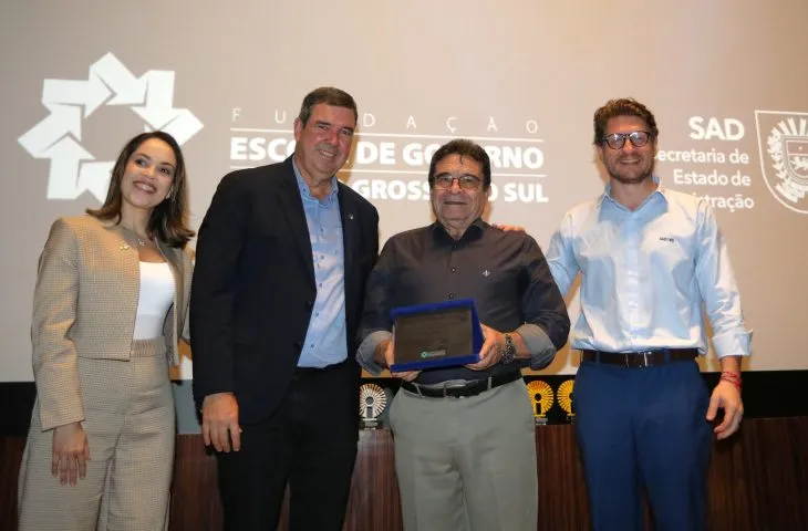 Escolagov homenageia servidor público que acompanhou a criação e evolução da instituição