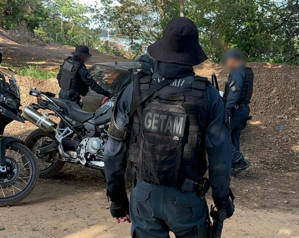 GETAM encontra Celta furtado no Jupiá e criminoso armado é baleado em confronto e morre no Hospital Auxiliadora em Três Lagoas. (Foto: Eliton Chaves / 24h News MS)